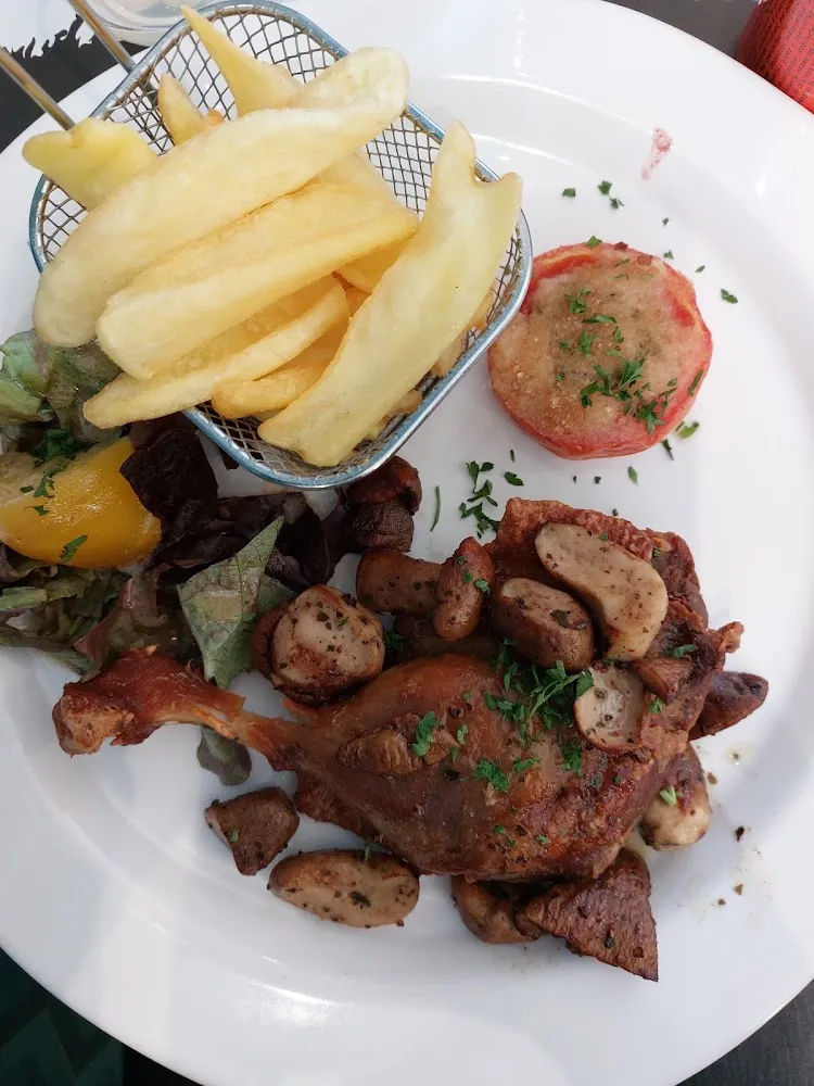 Confit de Canard Aux Cèpes